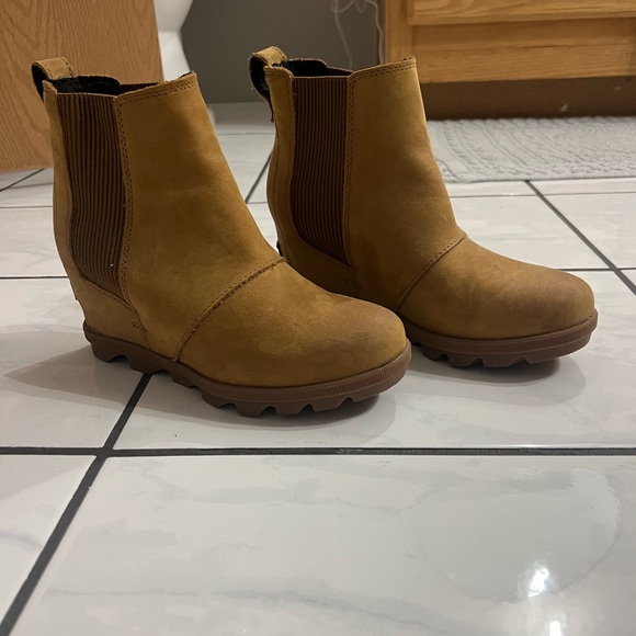 Boots - Picture 1 of 1